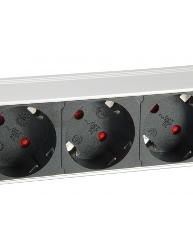 Equip 333309 base múltiple 1,8 m 7 salidas AC Interior Negro, Blanco