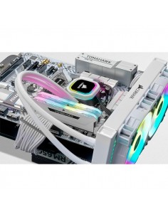 Corsair Vengeance RGB Pro CMH16GX4M2E3200C16W módulo de memoria 16 GB 2 x 8 GB DDR4 3200 MHz 2