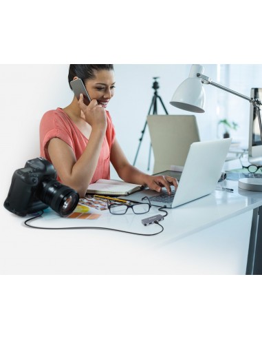 D-Link DUB-2335 base para portátil y replicador de puertos Alámbrico USB Tipo C Gris