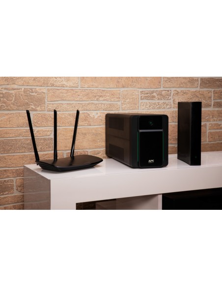 APC BX1200MI sistema de alimentación ininterrumpida (UPS) Línea interactiva 1,2 kVA 650 W 6 salidas AC