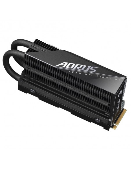Gigabyte AORUS Gen4 7000s M.2 2 TB PCI Express 4.0 3D TLC NAND NVMe