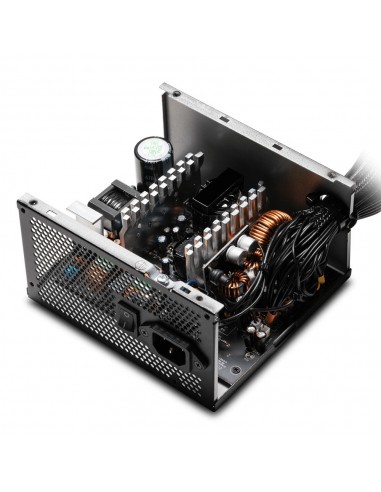XPG PYLON 750 unidad de fuente de alimentación 750 W 24-pin ATX ATX Negro
