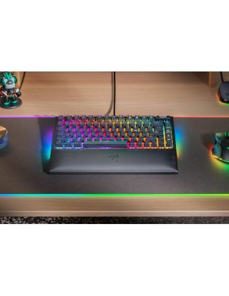 Razer BlackWidow V4 teclado USB QWERTY Inglés de EE. UU. Negro