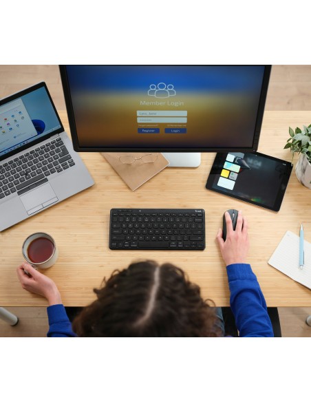 Trust Lyra teclado USB + RF Wireless + Bluetooth QWERTY Español Negro