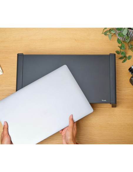 Trust Monta Negro Escritorio Trust Monta Negro Escritorio