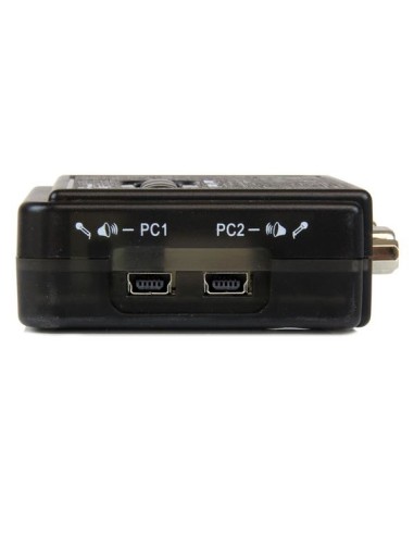 StarTech.com Juego de Conmutador KVM de 2 puertos con todo incluido - USB - Audio y Vídeo VGA