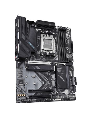 GIGABYTE X870 GAMING WIFI6 Placa Base - Compatible con CPUs AMD Ryzen 9000, 8+2+2 fases VRM, hasta 8000MHz DDR5 (OC), 1xPCIe
