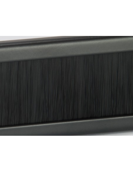 Equip 327413 accesorio de bastidor Panel pasacables con cepillo