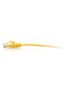 C2G Cable de conexión Ethernet delgado sin apantallar (UTP) con protección antienganche Cat6a de 2,1 m - Amarillo 2