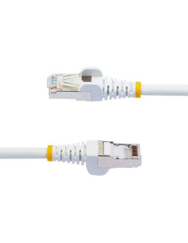 StarTech.com Cable de 2m de Red Ethernet CAT6a - Blanco - Low Smoke Zero Halogen (LSZH) - 10GbE - 500MHz - PoE++ de 100W -