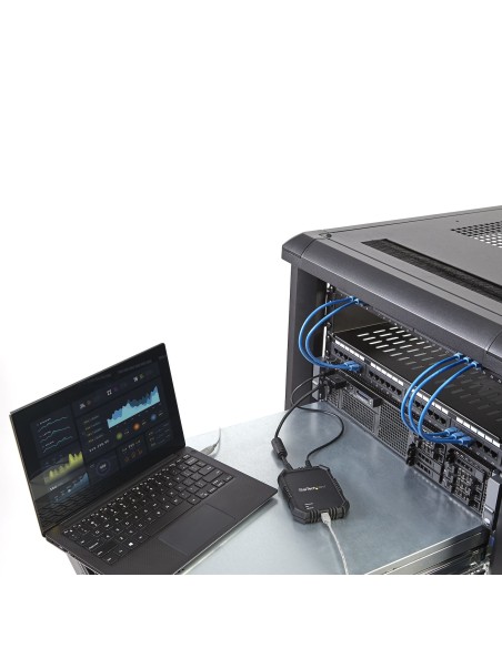 StarTech.com Consola KVM con Carcasa Resistente de Ordenador Portátil a Servidor StarTech.com Consola KVM con Carcasa Resistente de Ordenador Portátil a Servidor