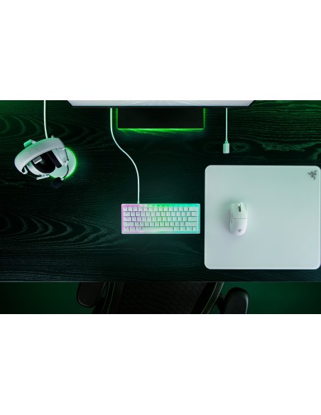 Razer RZ03-04990100-R3M1 teclado Juego USB QWERTY Inglés internacional Blanco