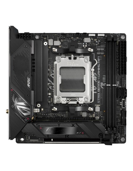 ASUS ROG STRIX B650E-I GAMING WIFI AMD B650 Zócalo AM5 mini ITX