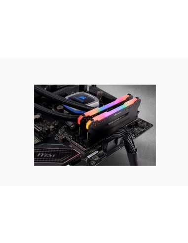 Corsair Vengeance RGB Pro módulo de memoria 32 GB 2 x 16 GB DDR4 288-pin DIMM
